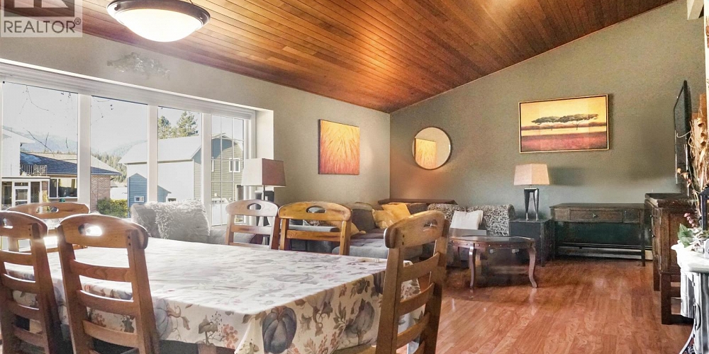 46 CHARLES STREET Kitimat Photo 5