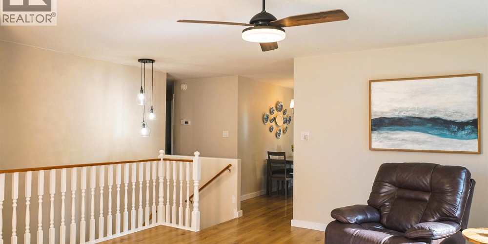 2304 CRAMER STREET Terrace Photo 16