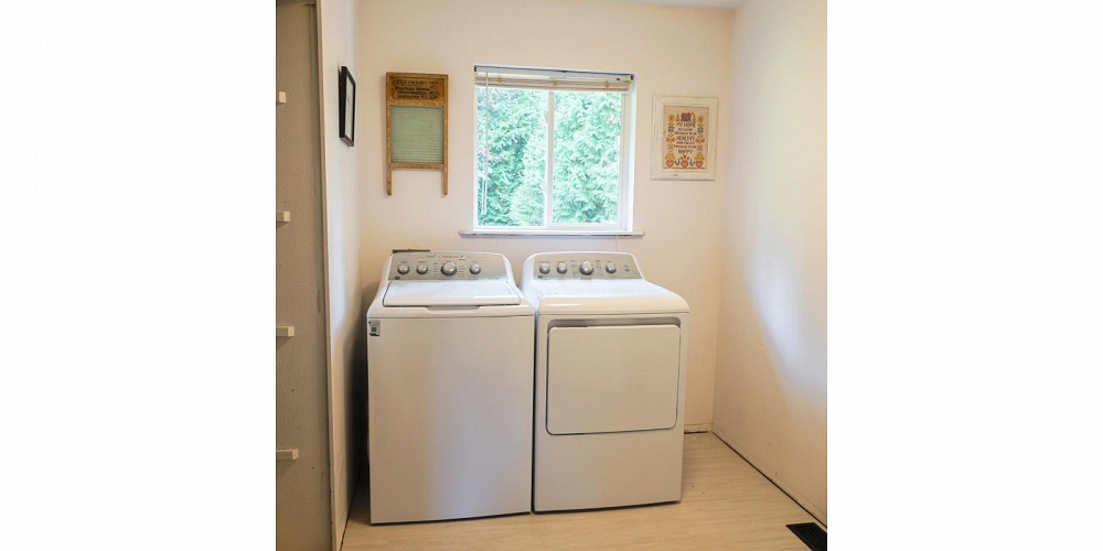 2304 CRAMER STREET Terrace Photo 25