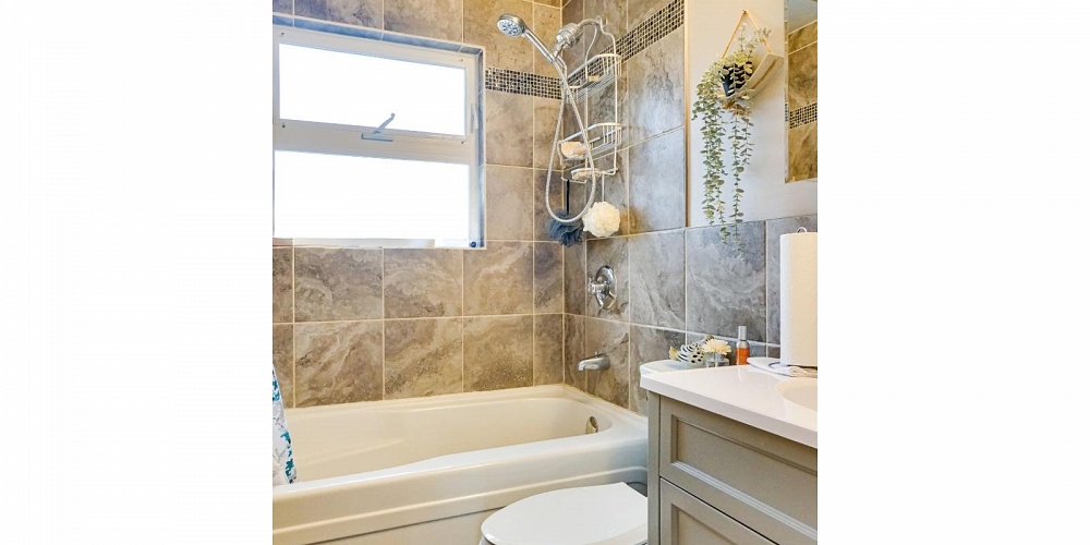 121 LIARD STREET Kitimat Photo 11