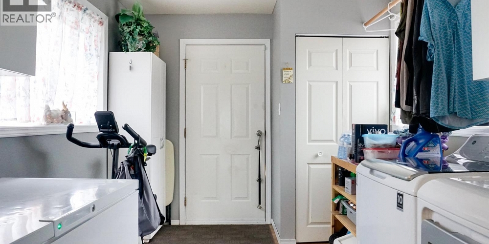 121 LIARD STREET Kitimat Photo 12