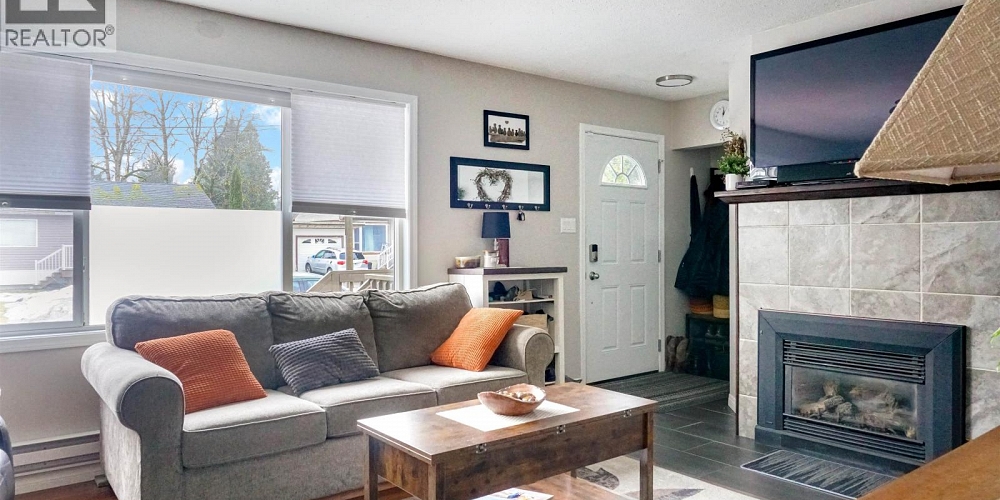 121 LIARD STREET Kitimat Photo 7