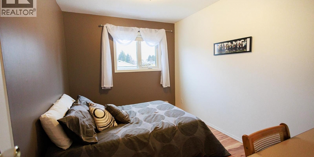 60 DUNN STREET Kitimat Photo 10