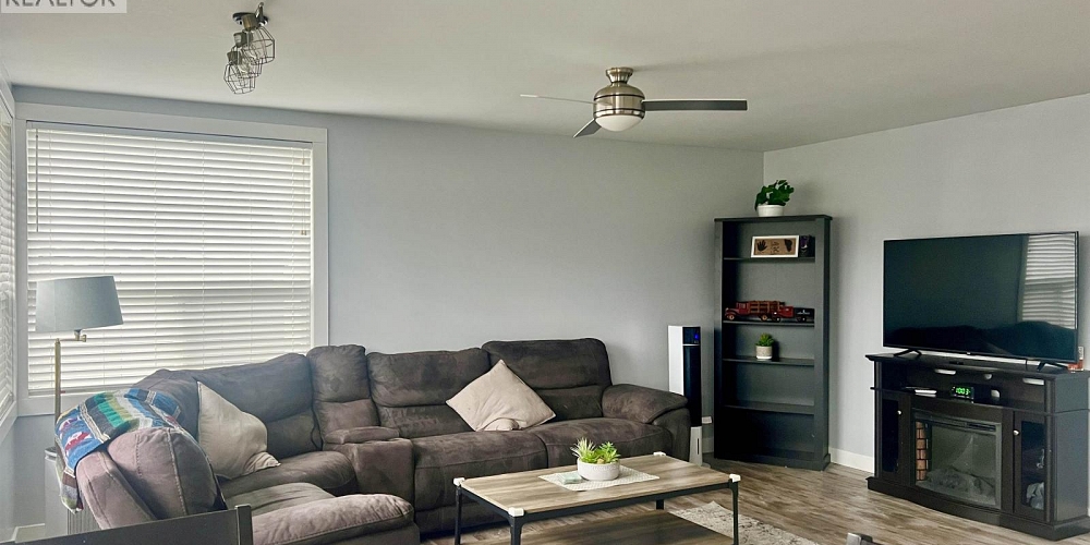 107 RALEY STREET Kitimat Photo 3