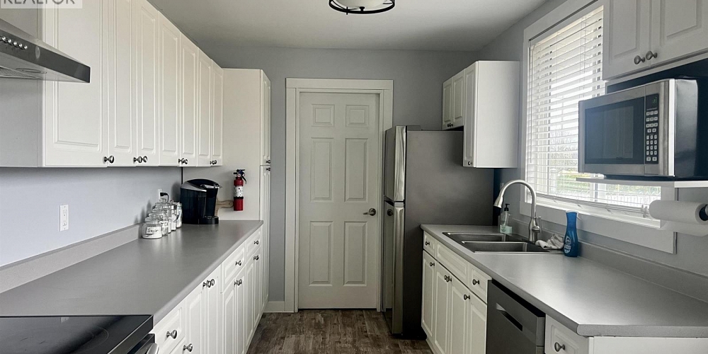 107 RALEY STREET Kitimat Photo 4