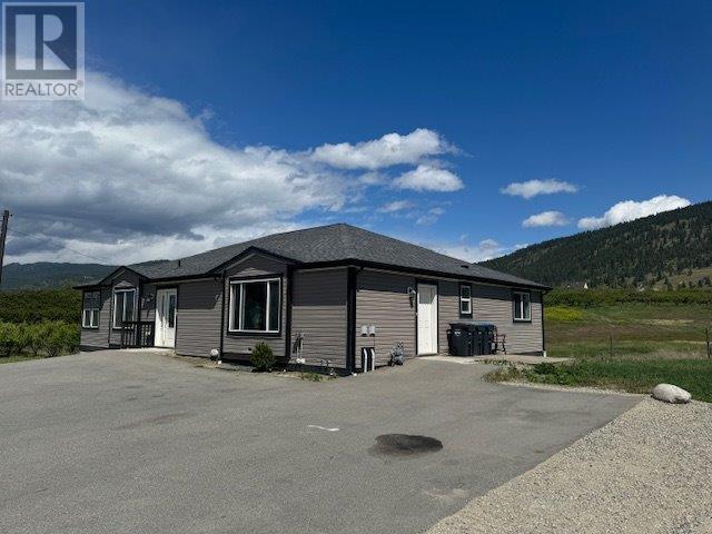 280 MIDDLE BENCH Road Penticton Photo 2