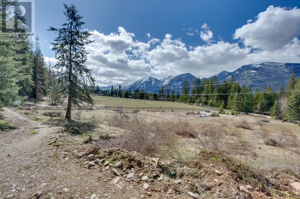 14448 3A Highway Gray Creek Photo 11