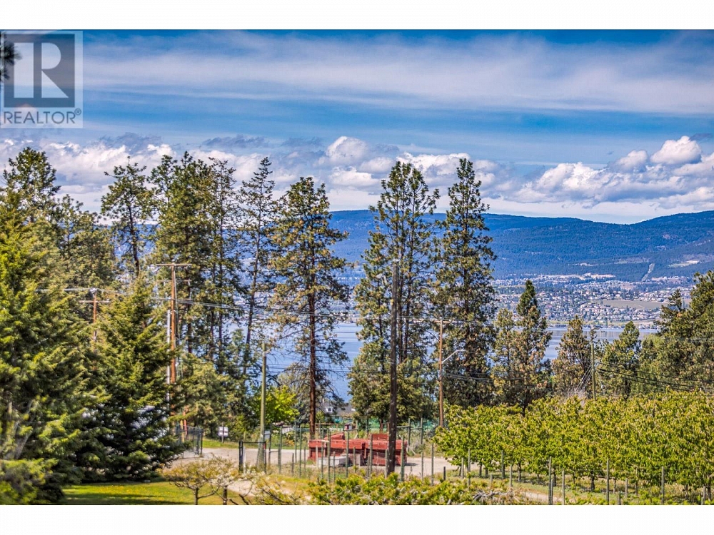 4729 Lakeshore Road Kelowna Photo 89