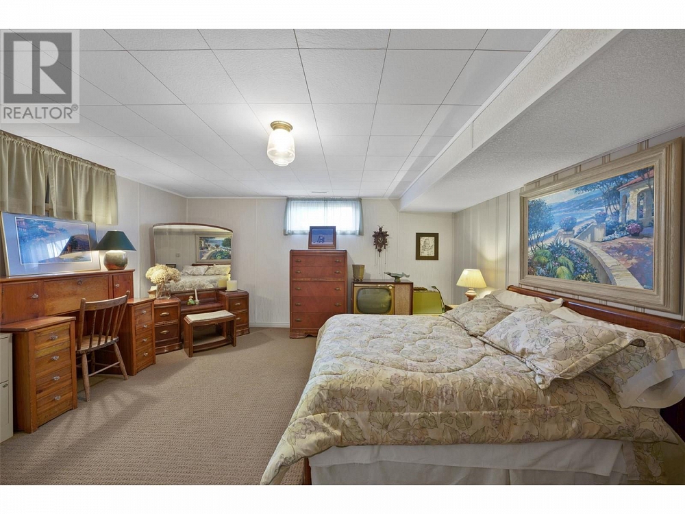 2825 Dunster Road Kelowna Photo 40