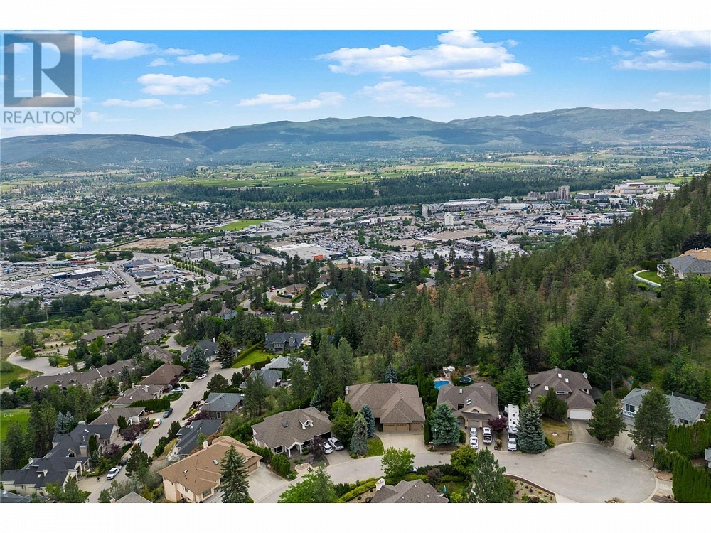 947 Purcell Court Kelowna Photo 6