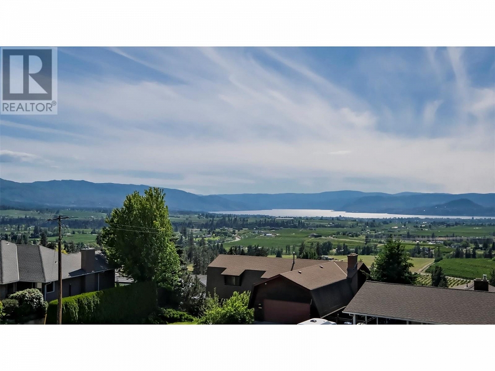 1265 Toovey Road Kelowna Photo 3