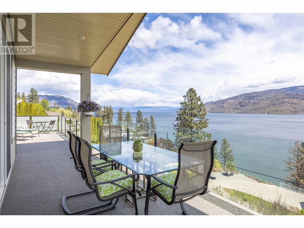 6372 Topham Place Peachland Photo 24