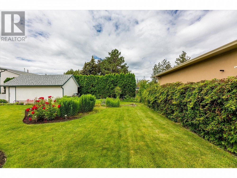 848 Hammer Avenue Kelowna Photo 35