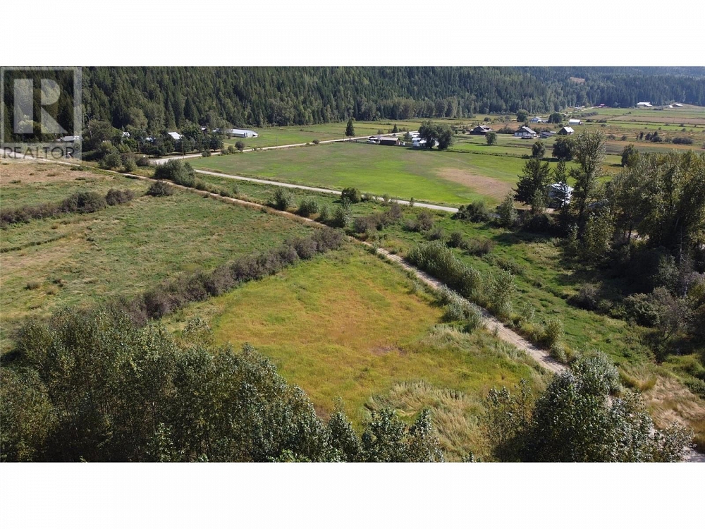 Lot 2 Oxbow Frontage Road Malakwa Photo 11