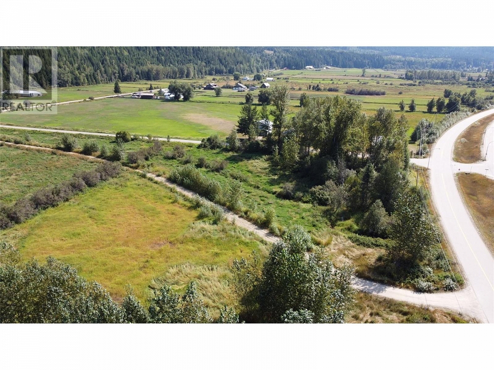 Lot 2 Oxbow Frontage Road Malakwa Photo 12