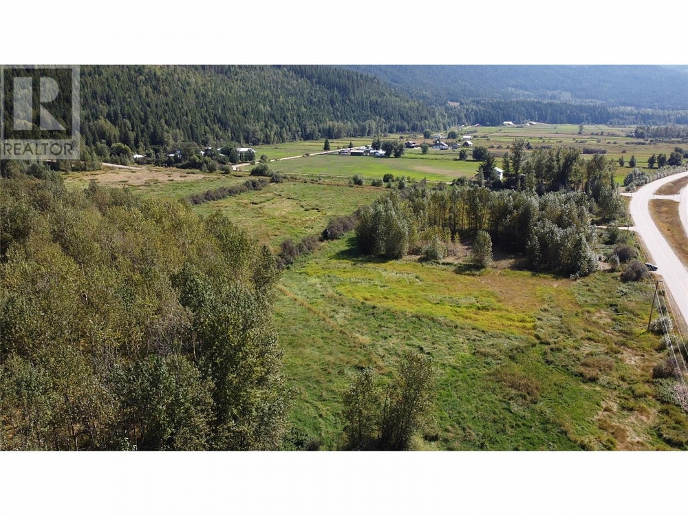 Lot 2 Oxbow Frontage Road Malakwa Photo 2