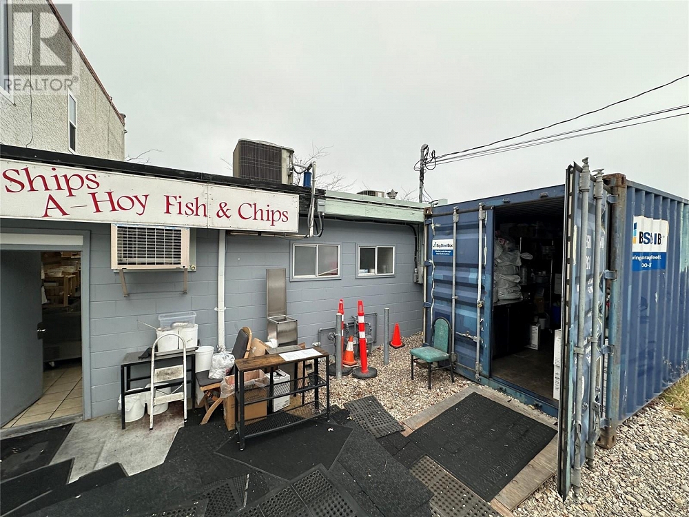 5860A Beach Avenue Peachland Photo 10