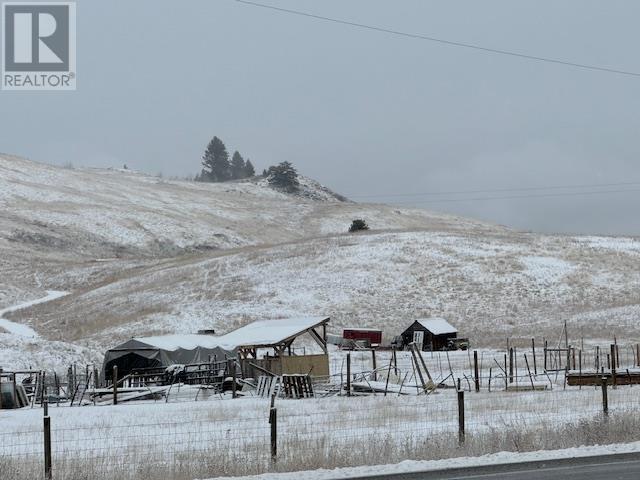 5605 Highway 3 Bridesville Photo 2