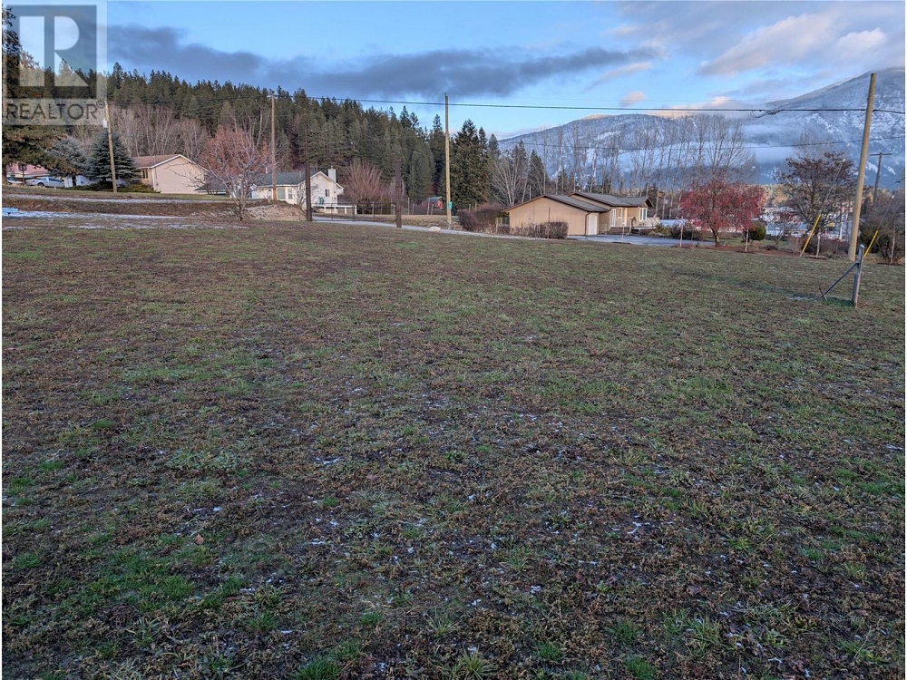 2628 3 Highway Erickson Photo 12