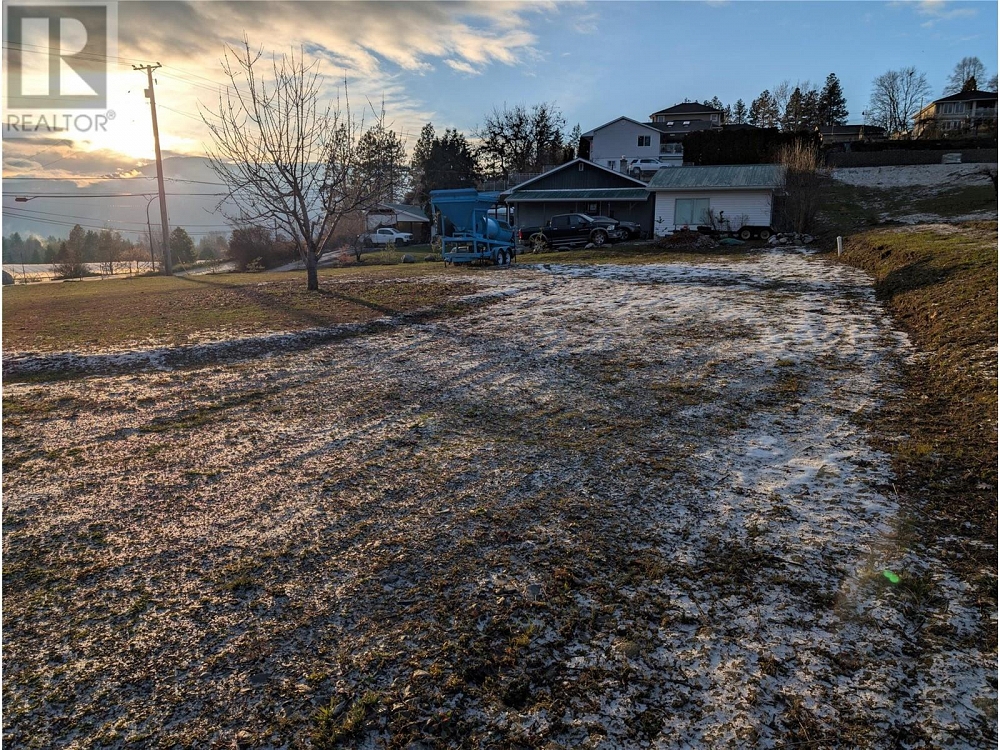 2628 3 Highway Erickson Photo 7