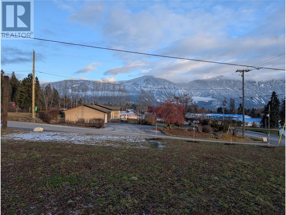 2628 3 Highway Erickson Photo 8