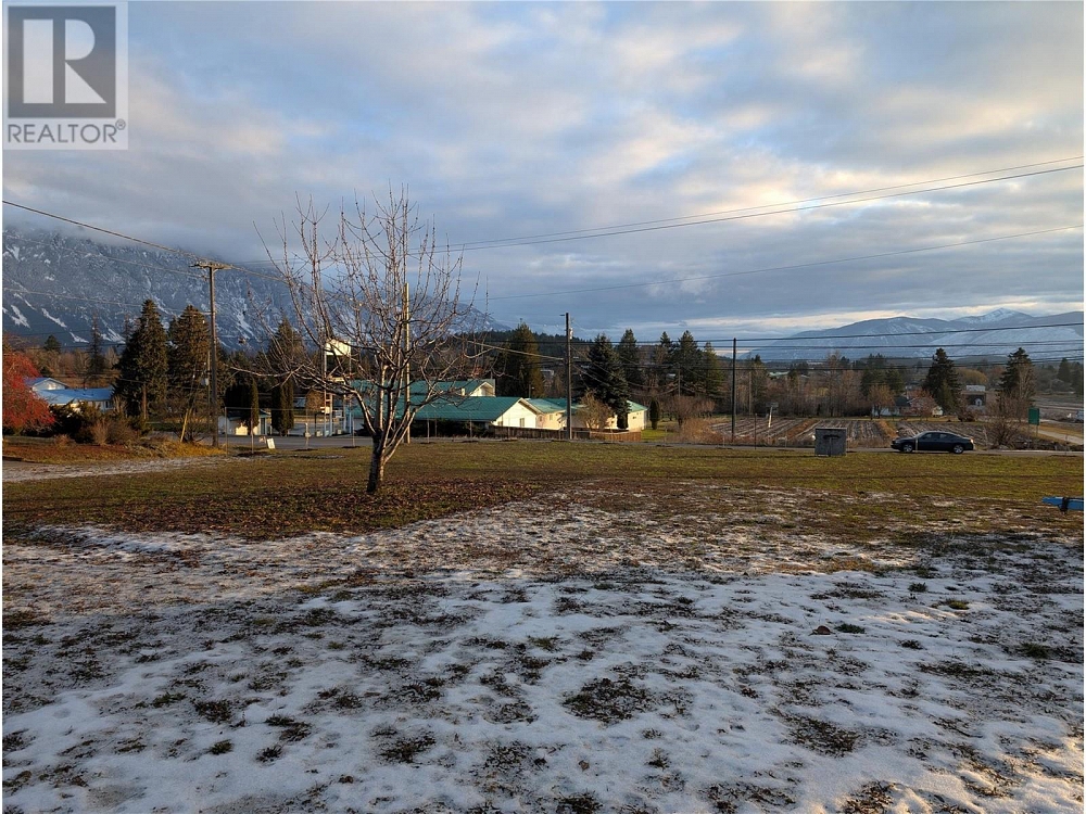 2628 3 Highway Erickson Photo 9
