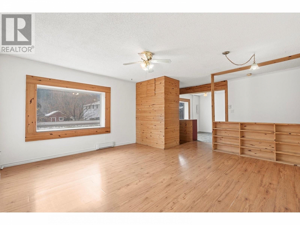 5768 Highway 97 N Highway Falkland Photo 8
