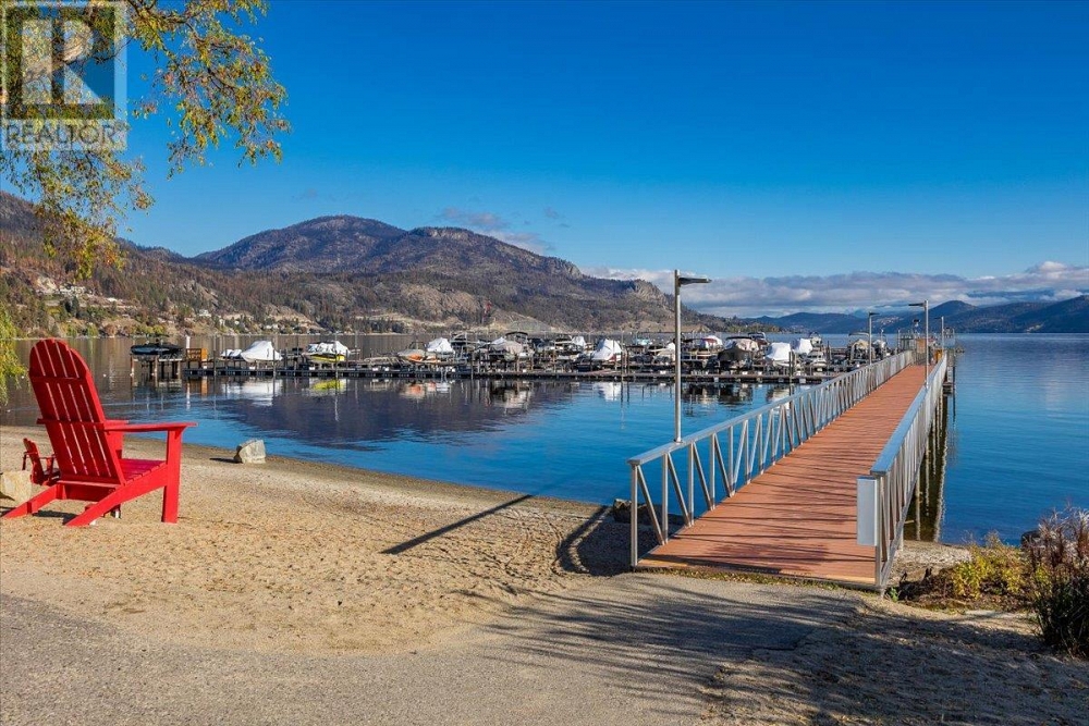 1688 Harbour View Crescent Kelowna Photo 13