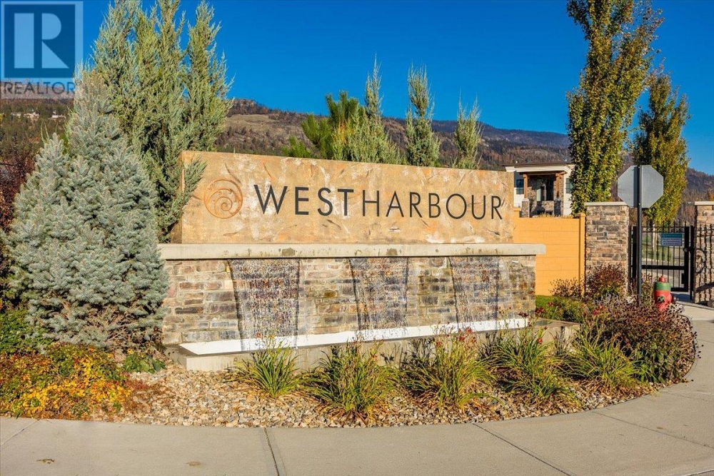 1688 Harbour View Crescent Kelowna Photo 5