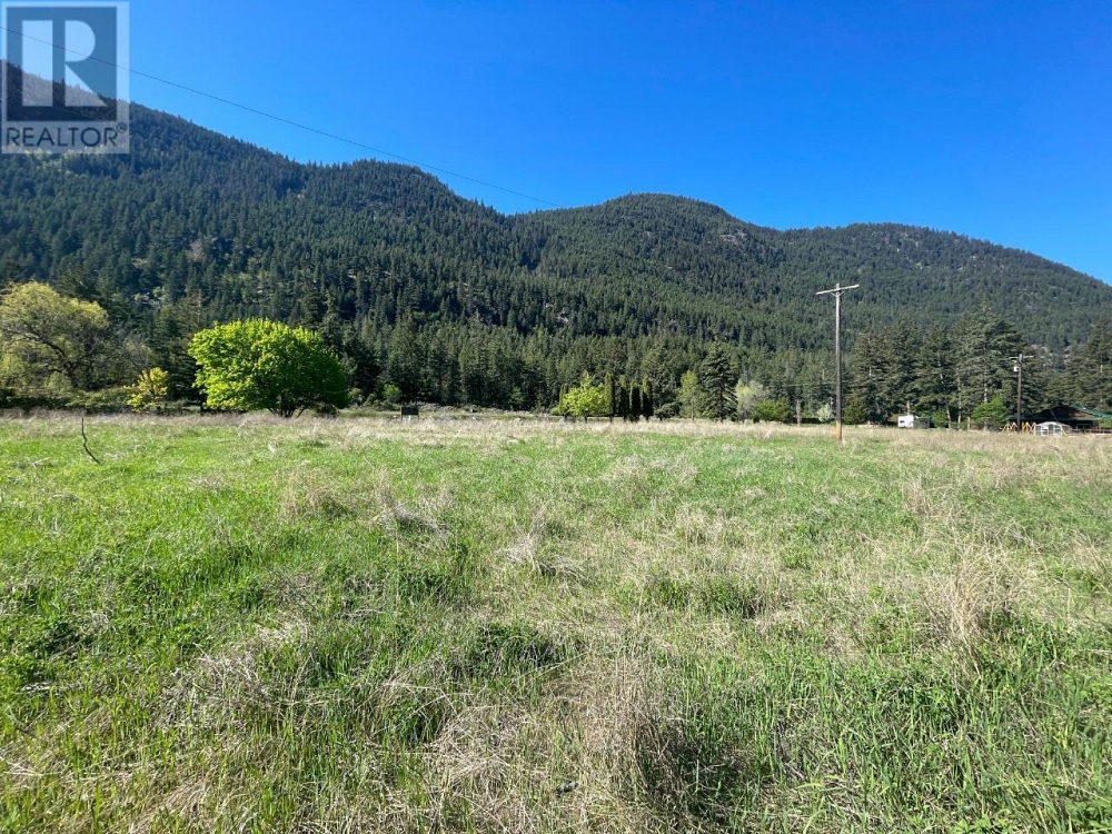 2428 HWY 3 Highway E Hedley Photo 30