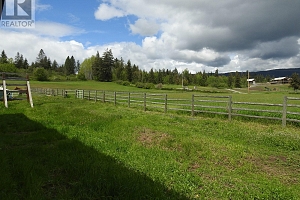 4435 Hallam Road - Photo 37