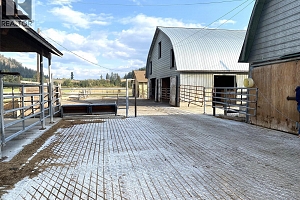 118 Enderby-Grindrod Road - Photo 14