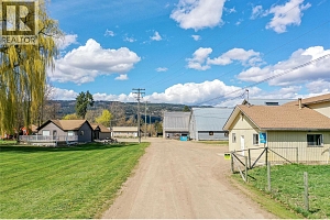 118 Enderby-Grindrod Road - Photo 2