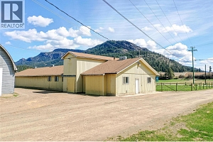 118 Enderby-Grindrod Road - Photo 4