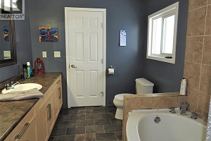 118 Enderby-Grindrod Road - Photo 79