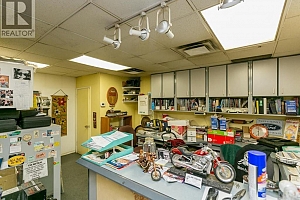 1948 Windsor Road - Photo 7