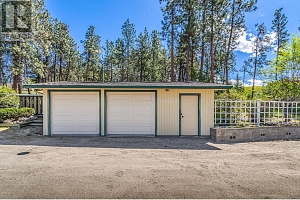 4729 Lakeshore Road - Photo 37