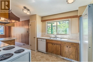 4729 Lakeshore Road - Photo 54