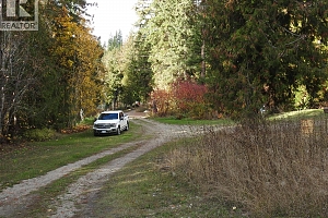 50 East Poirier Road - Photo 3