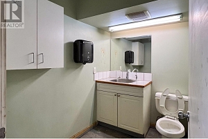 1060 Leathead Road Unit# 10 - Photo 12