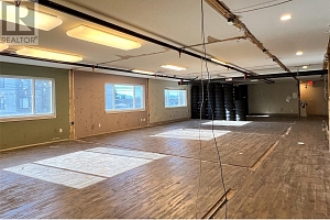 1060 Leathead Road Unit# 10 - Photo 7