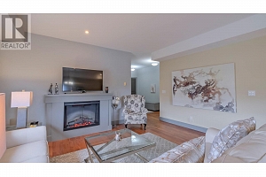 250 WATERFORD Avenue Unit# 203 - Photo 15