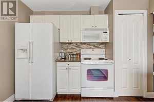 559 Cambridge Avenue - Photo 13