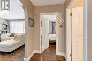559 Cambridge Avenue - Photo 18