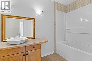 4170 Lake Avenue - Photo 28