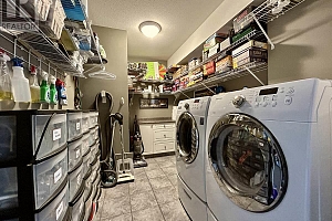 3911 Lakevale Place - Photo 22