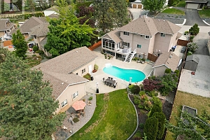 3911 Lakevale Place - Photo 49