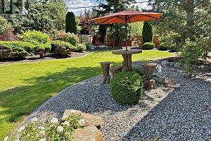 3911 Lakevale Place - Photo 6