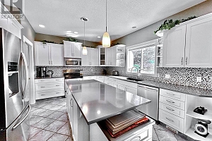 3911 Lakevale Place - Photo 8