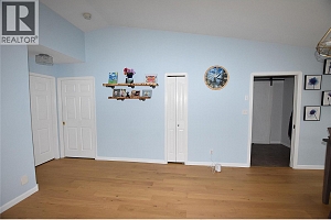 404 Hummingbird Avenue - Photo 10